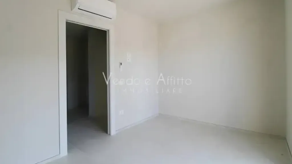 Pièces - Modern Apartment with Balcony in Central Vasto