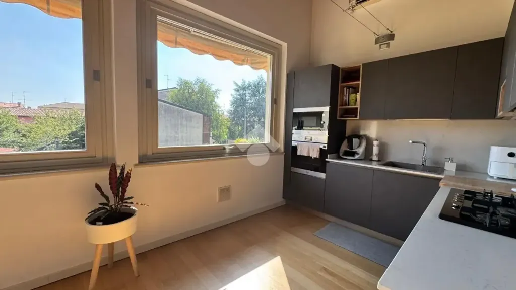 Köök - Independent House with Private Terrace in Cologne