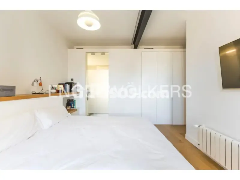 Chambres - Apartment with Balcony in Chamberí