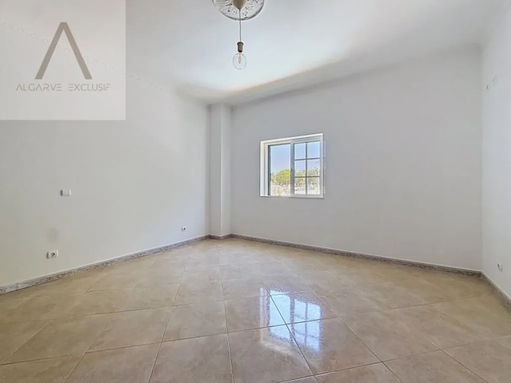 Pièces - Renovated Villa with Pool in Olhão