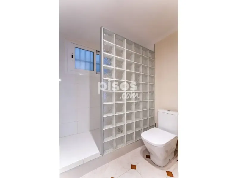 Vannitoad - Seafront Apartment with Balcony in Magaluf