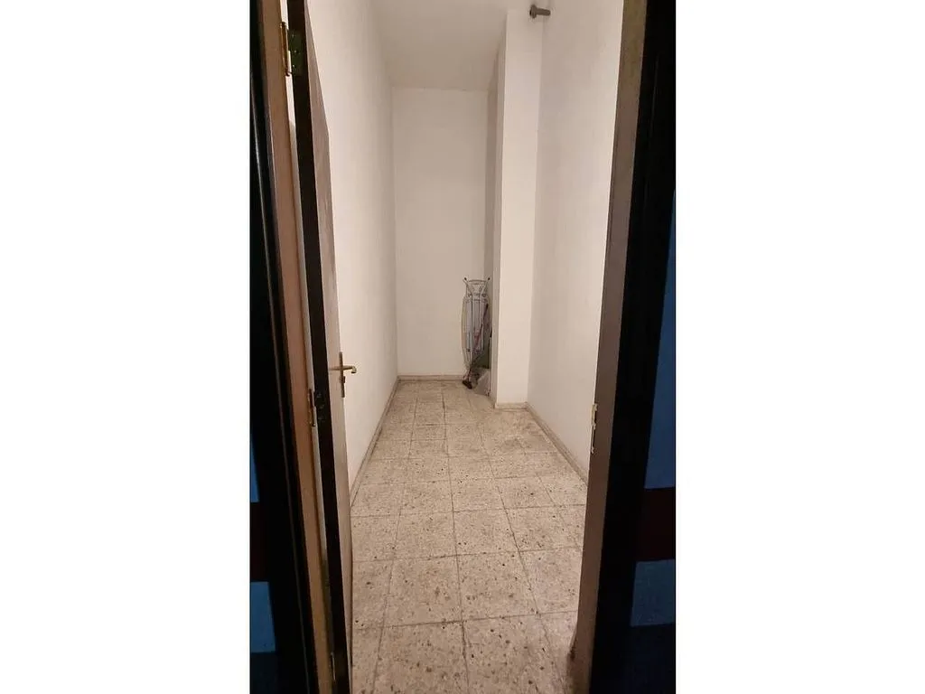 hallway_entrance