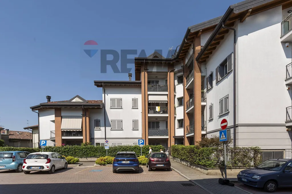 Extérieur - Spacious Triplex with Panoramic View in Tregasio