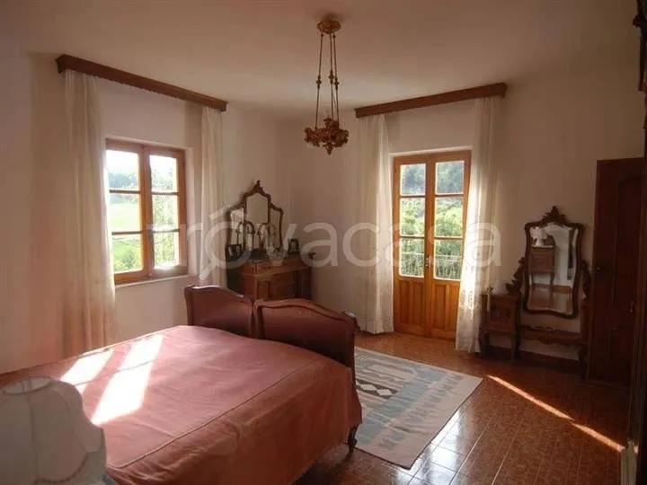 Magamistoad - Rustic House with Panoramic View in Sale delle Langhe