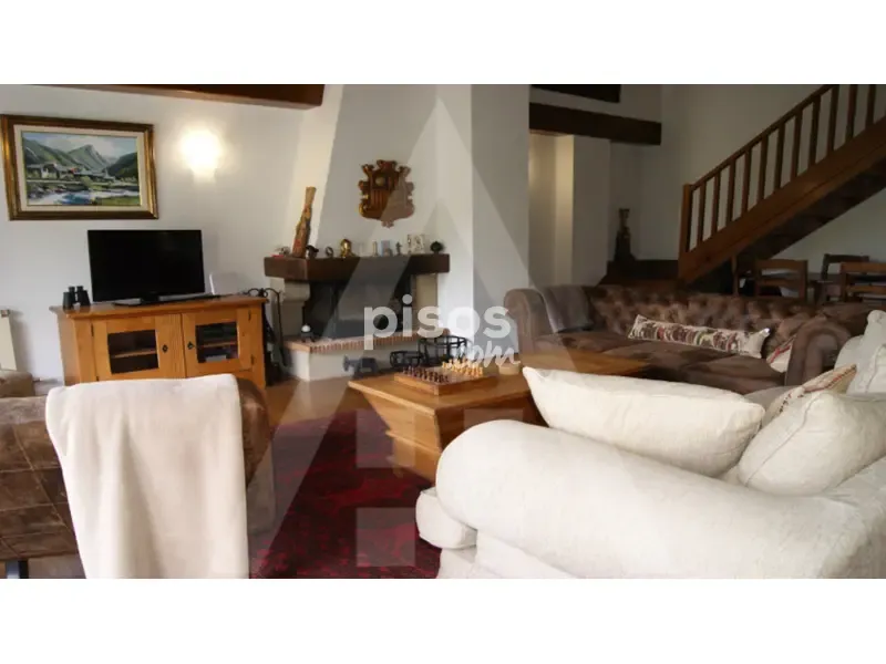 Elutuba - Duplex Penthouse with Terrace in Anyós