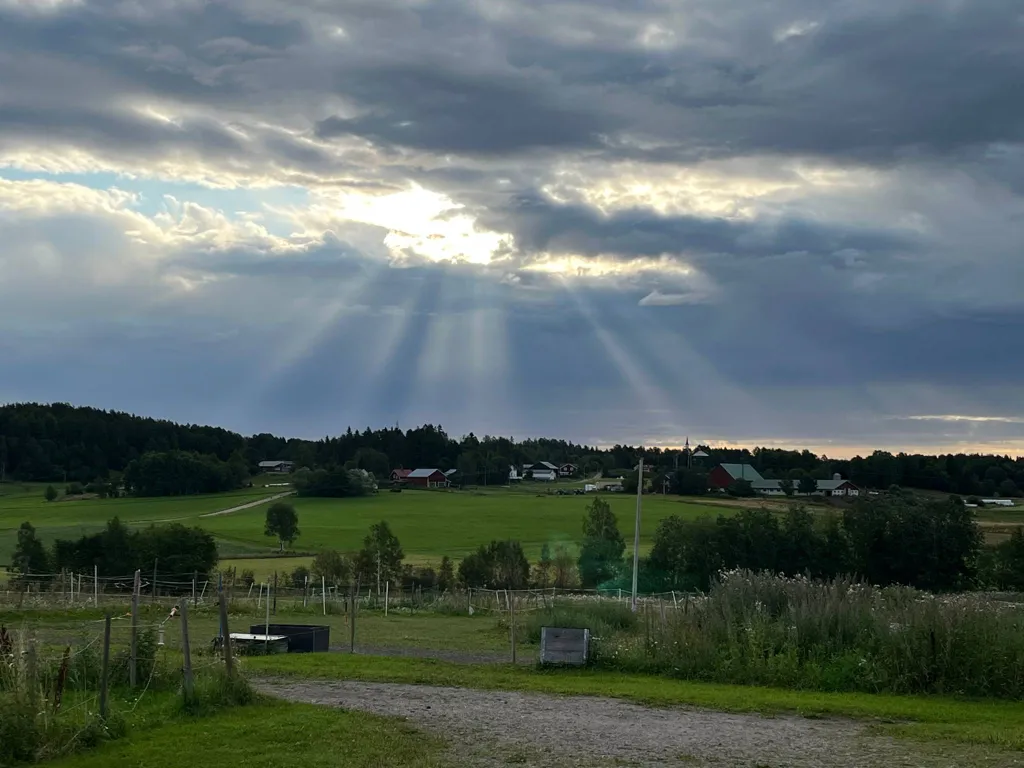 Well-Maintained Farmhouse with Stables in Västernorrland