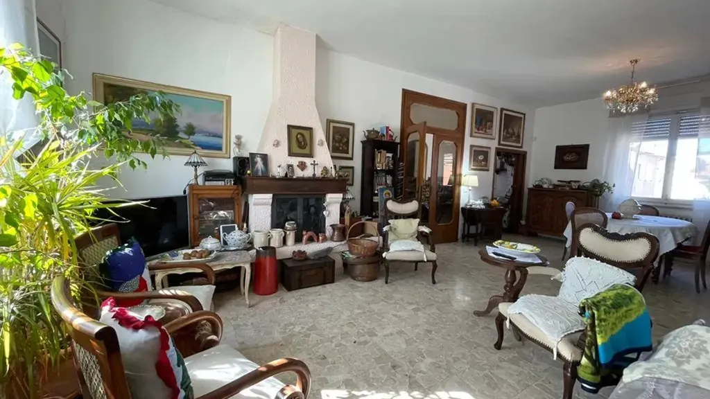 4-toaline korter asukohas IT