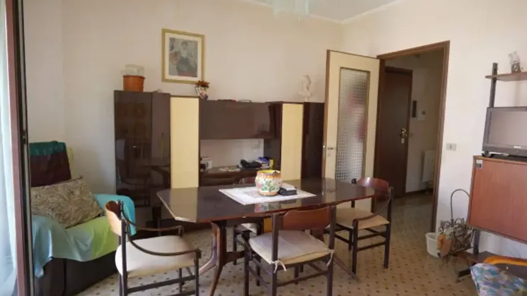 Salle à manger - Trilocale with Balcony in Biella