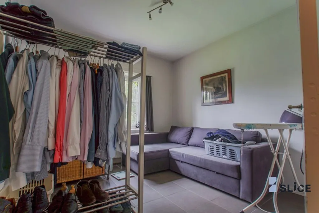 closet_dressing