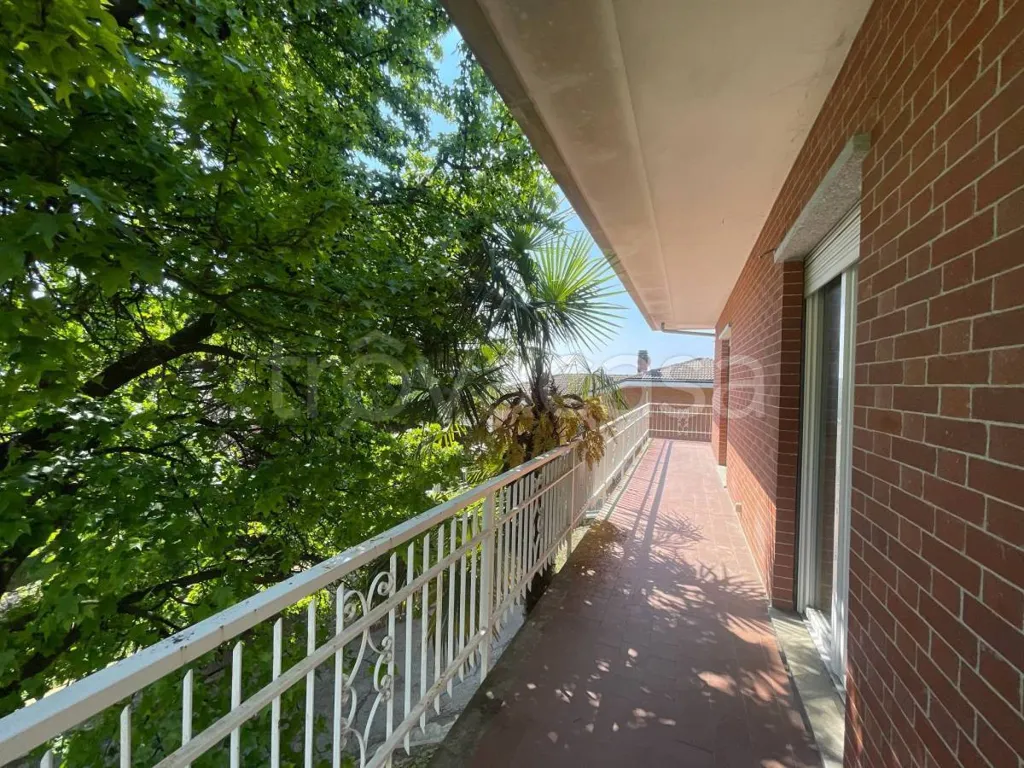 Balcon - Villa with Private Garden in Baldissero Torinese