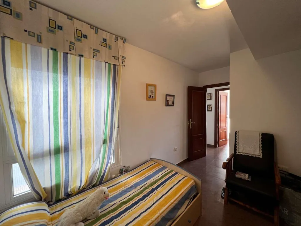 Magamistoad - South-Facing Flat with Garage in Andújar