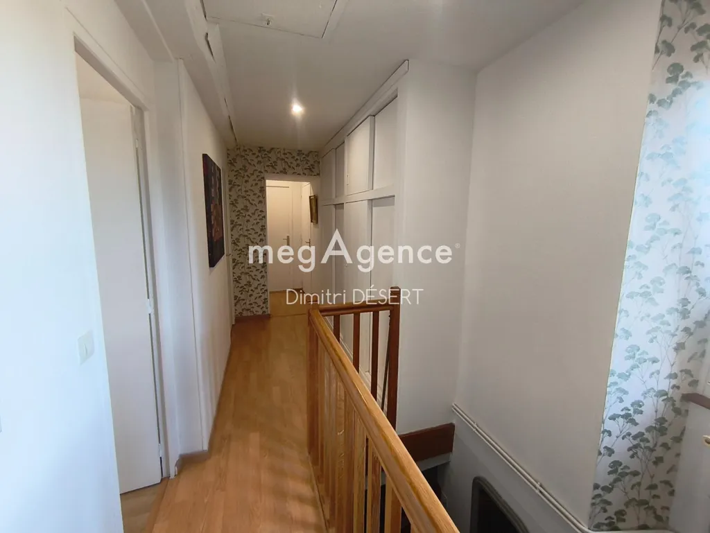 Maison 6 pièces à Esson