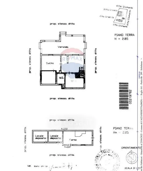 Plan - Bifamiliar Villa with Garden in Caltanissetta