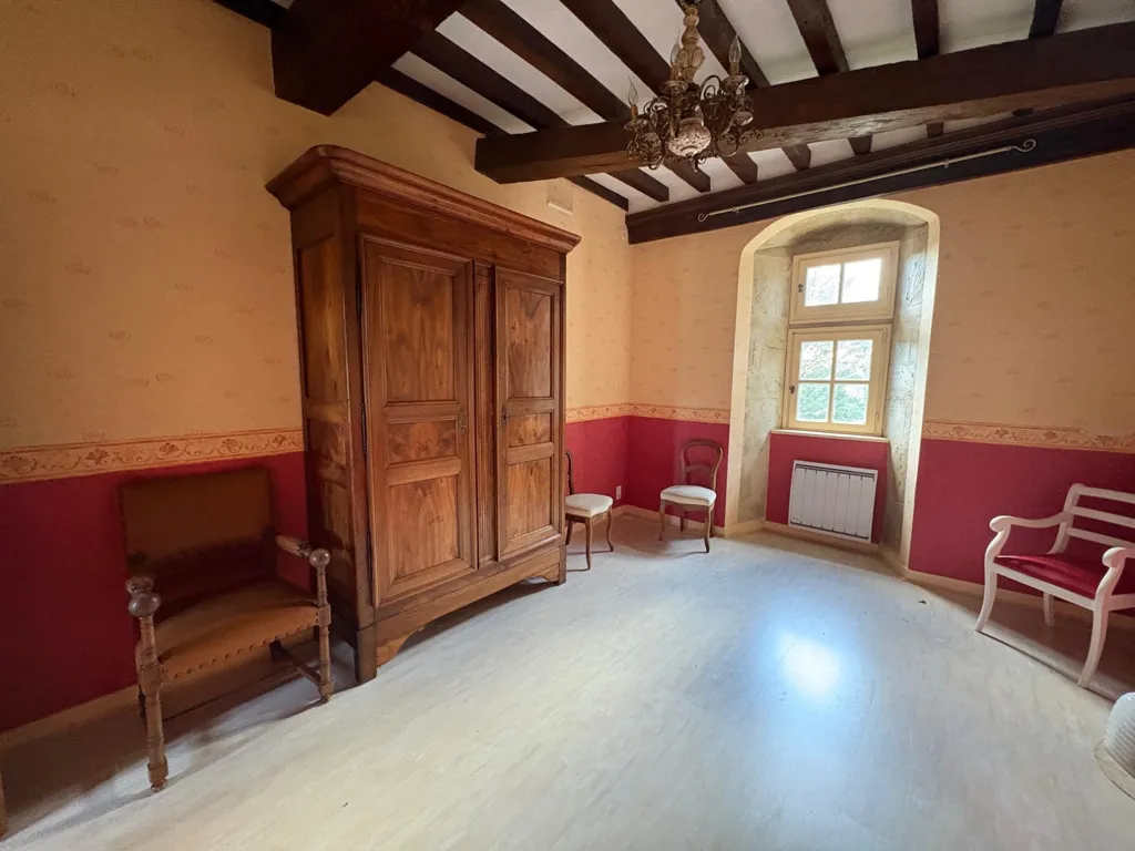 Chambres - Château sur Parc avec Garage à Montseveroux