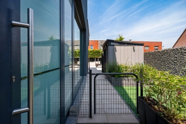Jardin - Maison Économe en Énergie avec Piscine à Asse