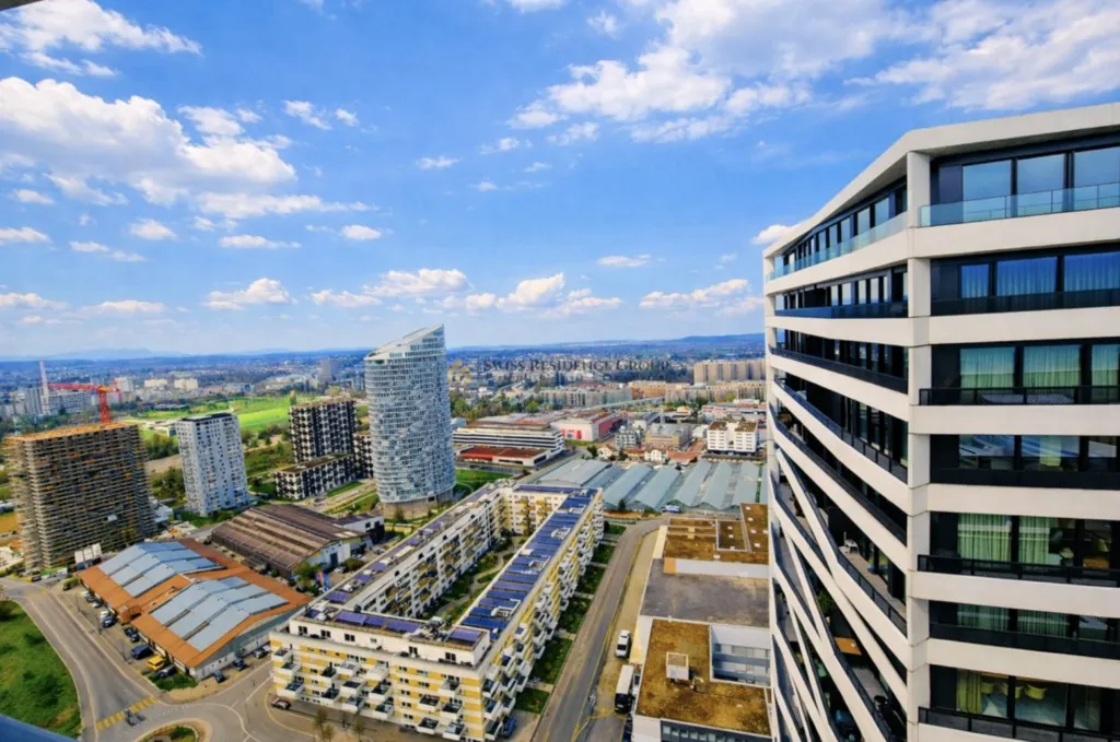 Õhuvaade - 5.5-Bedroom Apartment with Panoramic Views in Dübendorf