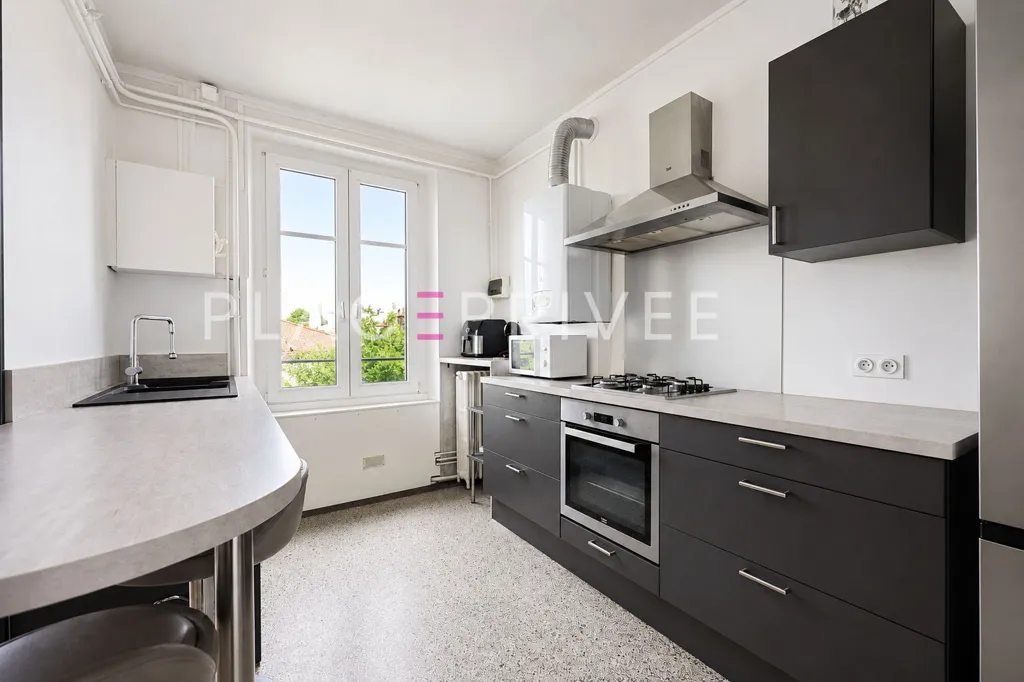 Köök - Art Deco Flat with Ascender in Nancy