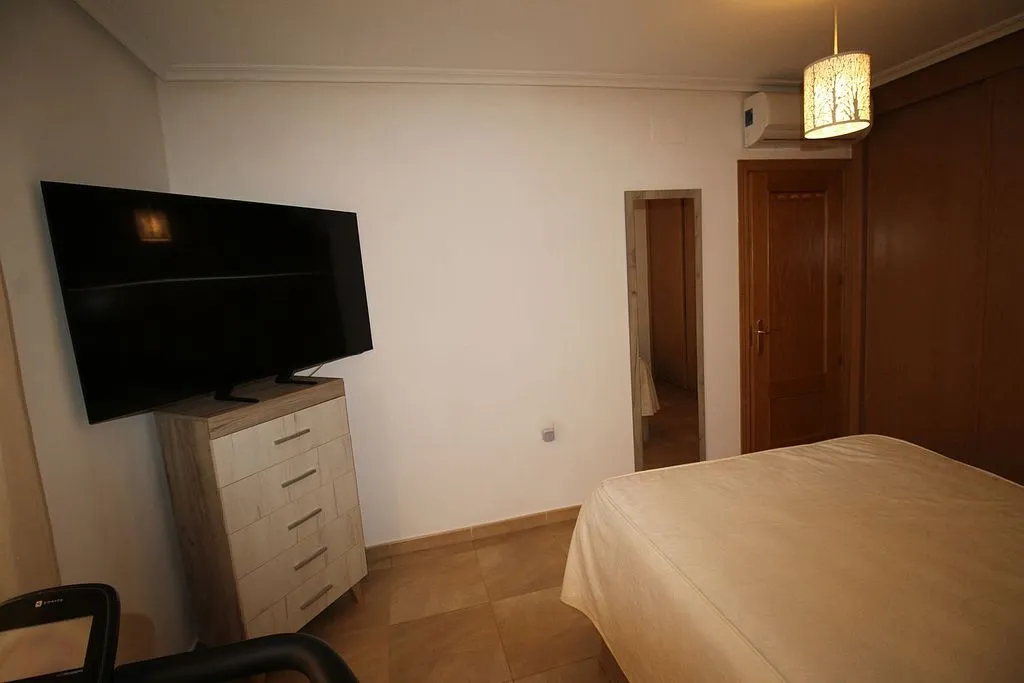 Chambres - Apartment with Balcony in Puertollano Centre