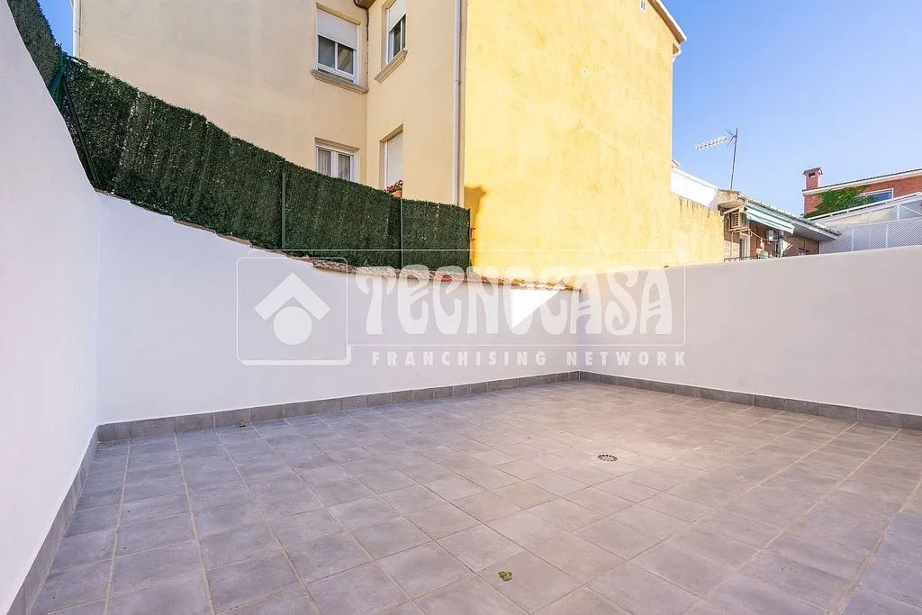 Terrace - Ground Floor Flat with Patio in El Cerrillo