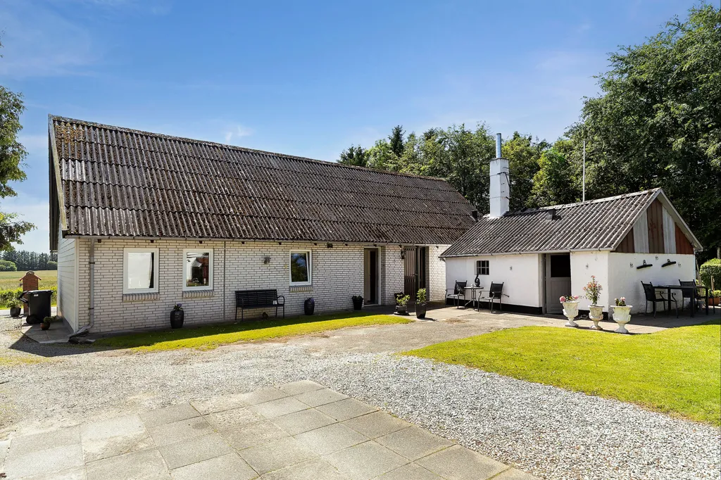 Välivaade - Villa with Forest Garden in Hollenstedvej