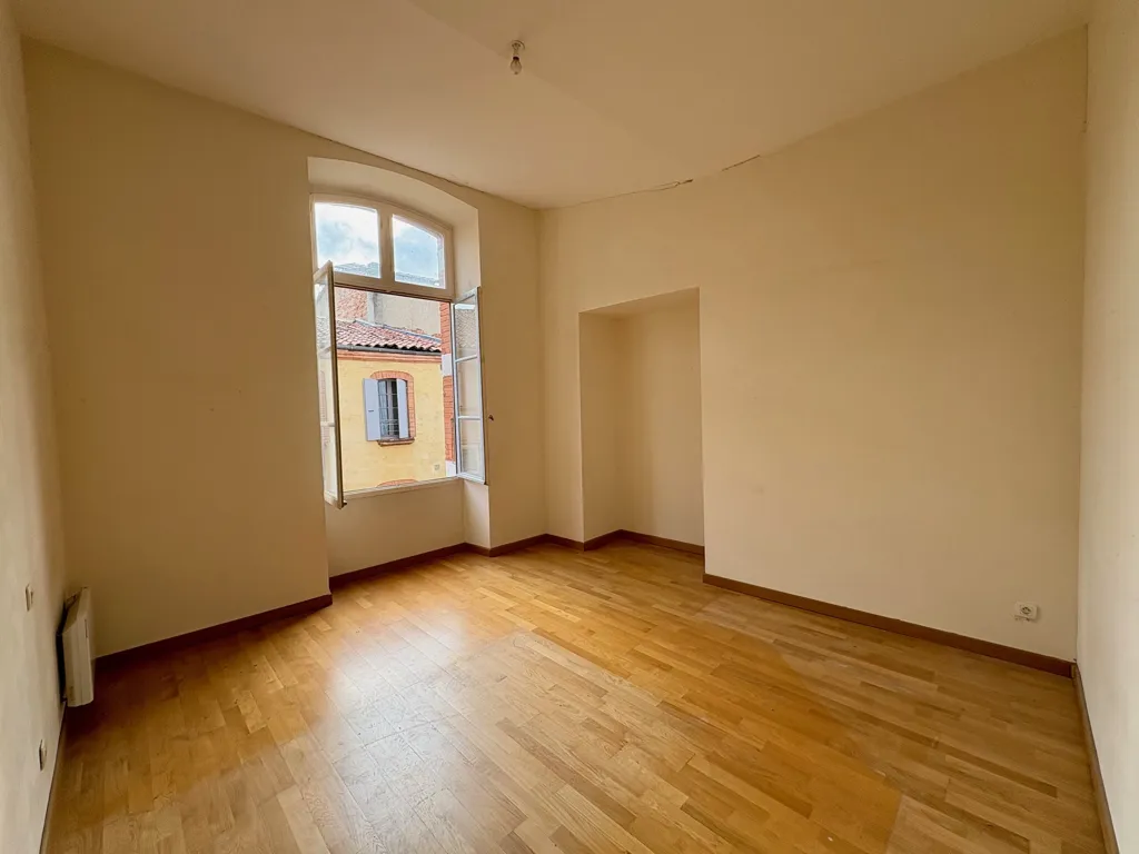 Pièces - Appartement Centre-Ville avec Ascenseur à Montauban