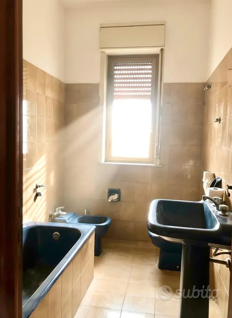 Vannitoad - Bright Apartment with Garage in Giarre