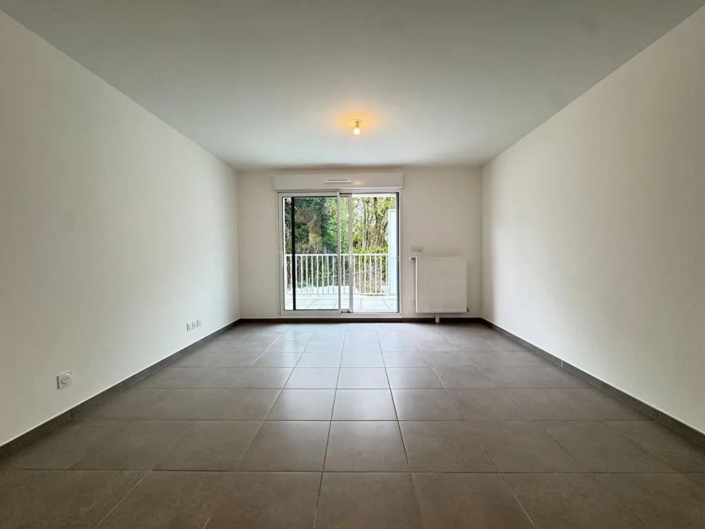 Pièces - Appartement Neuf avec Balcon à Orléans