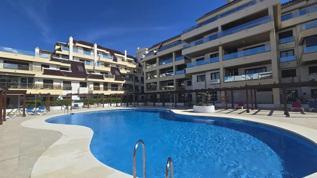 Pool - Beachfront Apartment with Sea Views in Manilva