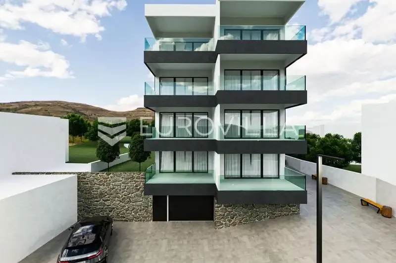 Exterior - Three-Room Sea View Apartment in Opatija