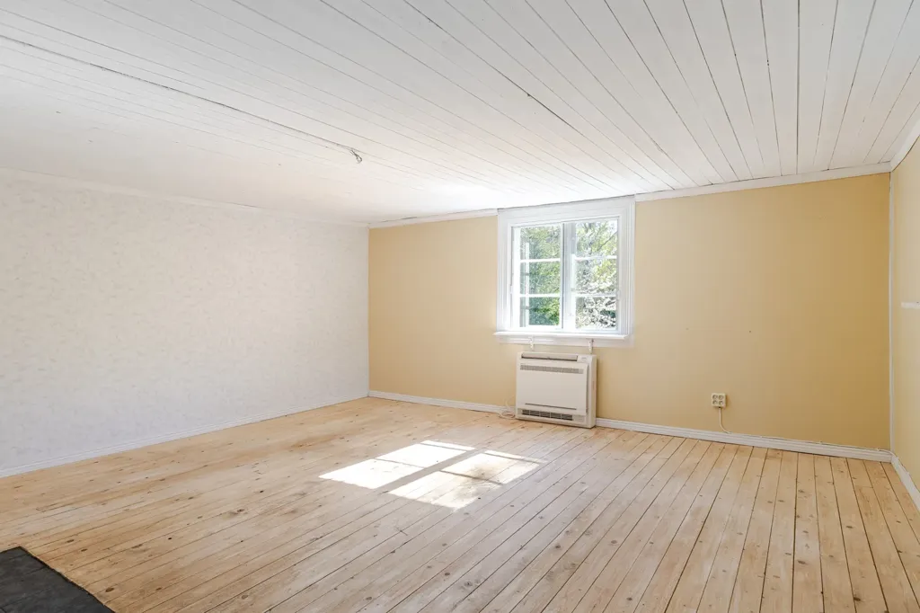 Pièces - Charming Cottage with Multiple Accommodations in Linköping