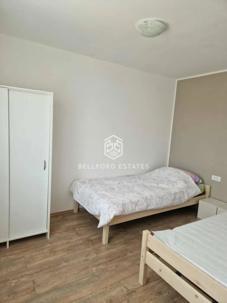 Magamistoad - 4-Bedroom Flat in Klimno, Krk