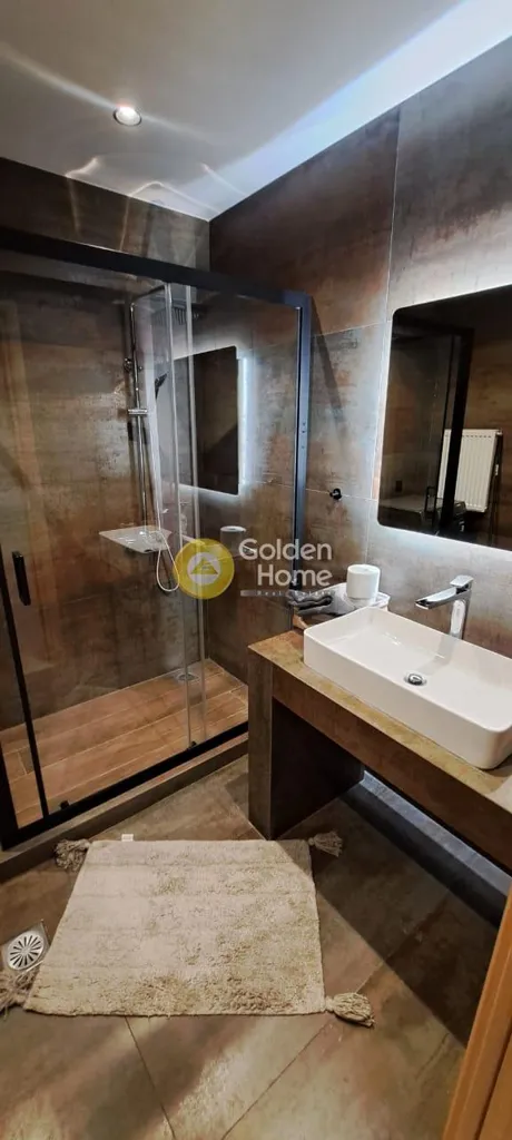 Vannitoad - Fully Renovated Apartment with Sea View in Livaniates