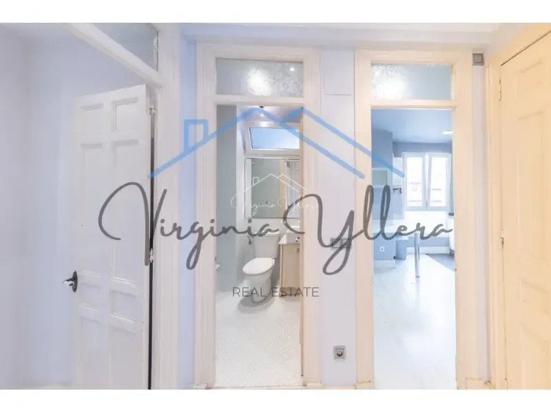 Ingresso - Apartment with Balcony and Terrace in Santander