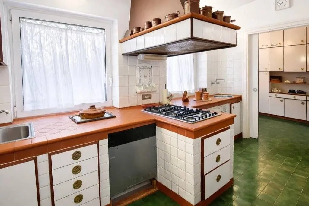 Köök - Luxury Villa with Panoramic Views in Colleromano, Rome