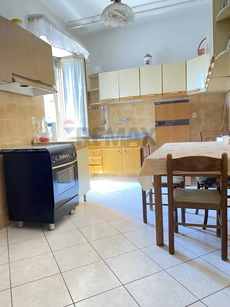 Cuisine - Spacious Apartment with Terrace in Tolfa