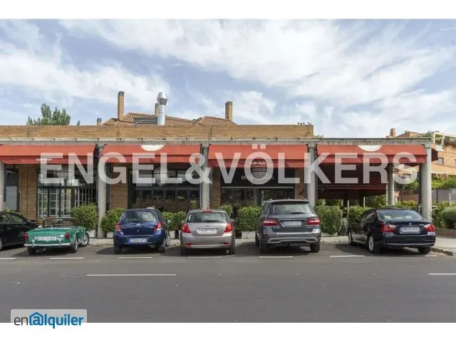 Exterior - Furnished Flat with Pool in Moncloa-Aravaca