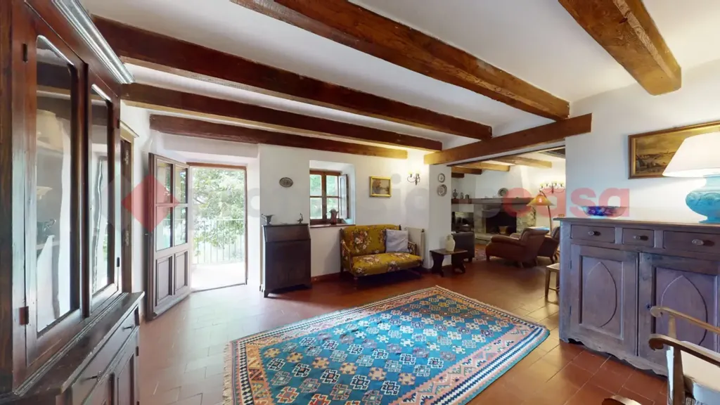 Elutuba - Rustic House with Pool in Castiglione Di Garfagnana