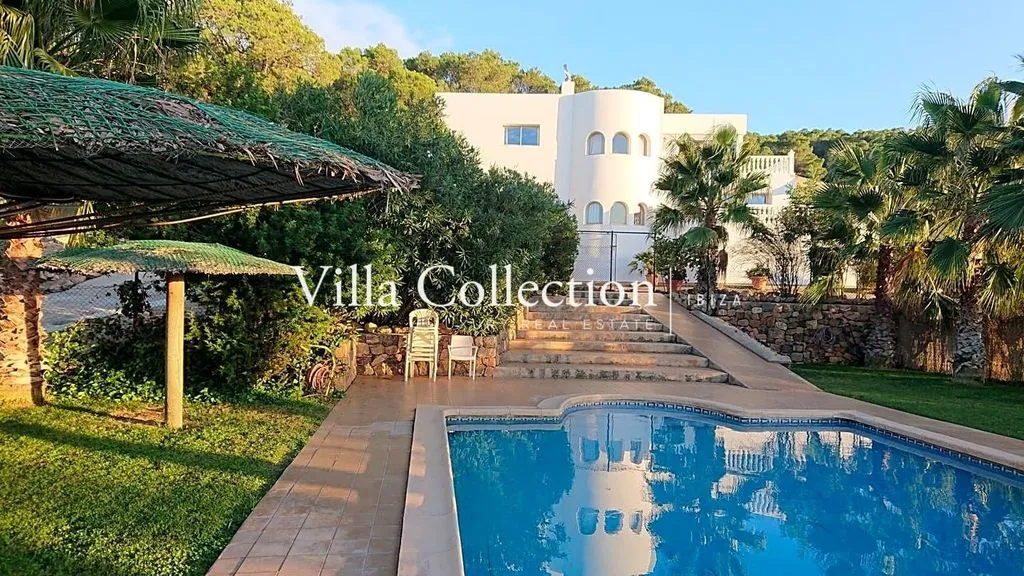 Bassein - Luxury Villa with Private Pools in Ibiza Hills