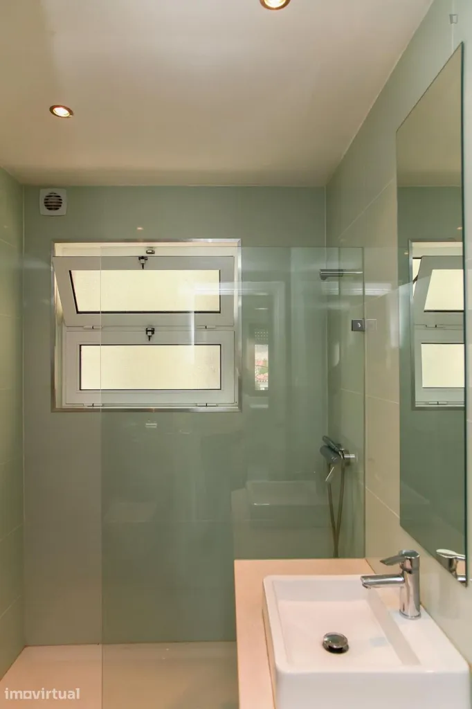 Bagni - Private Room in Coimbra, Cidral