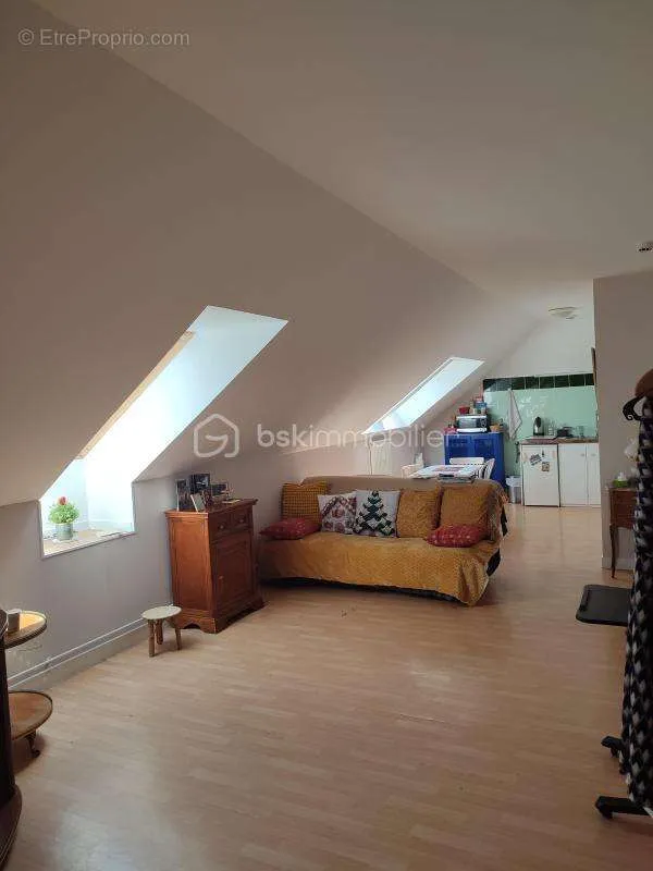 Pièces - Studio dans Résidence Services à Verrières-le-Buisson