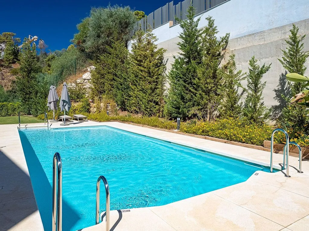Piscine - Apartment with Pool and Terrace in Benahavís