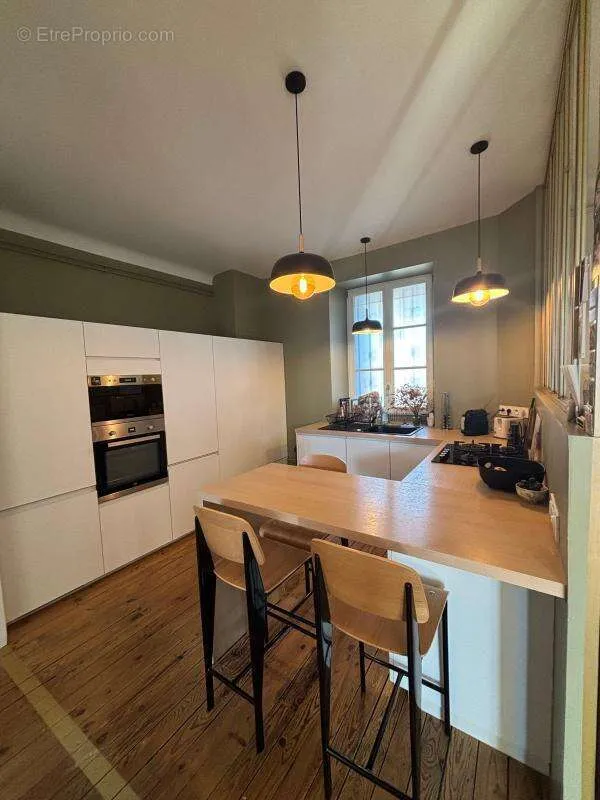 Cucina - Renovated Apartment with Light in Pau Centre
