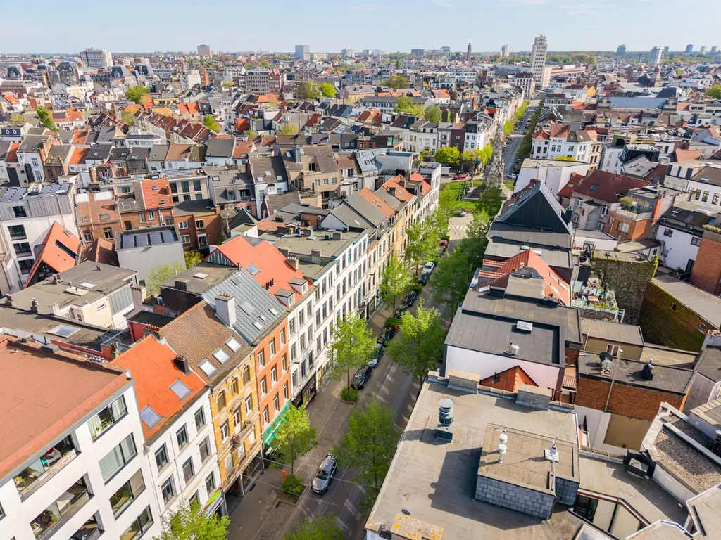 Vue aérienne - Penthouse Rénové avec Terrasse dans le Zuid d'Anvers