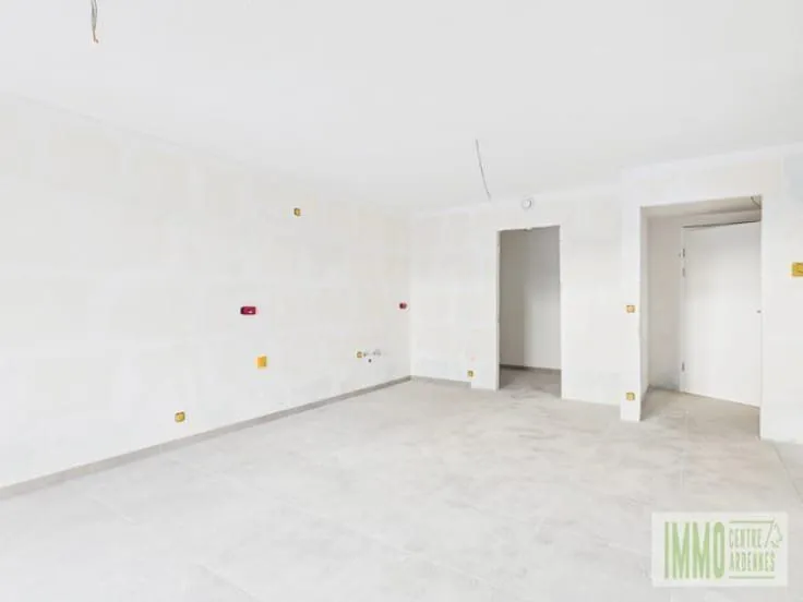 Pièces - Appartement à Libramont-Chevigny
