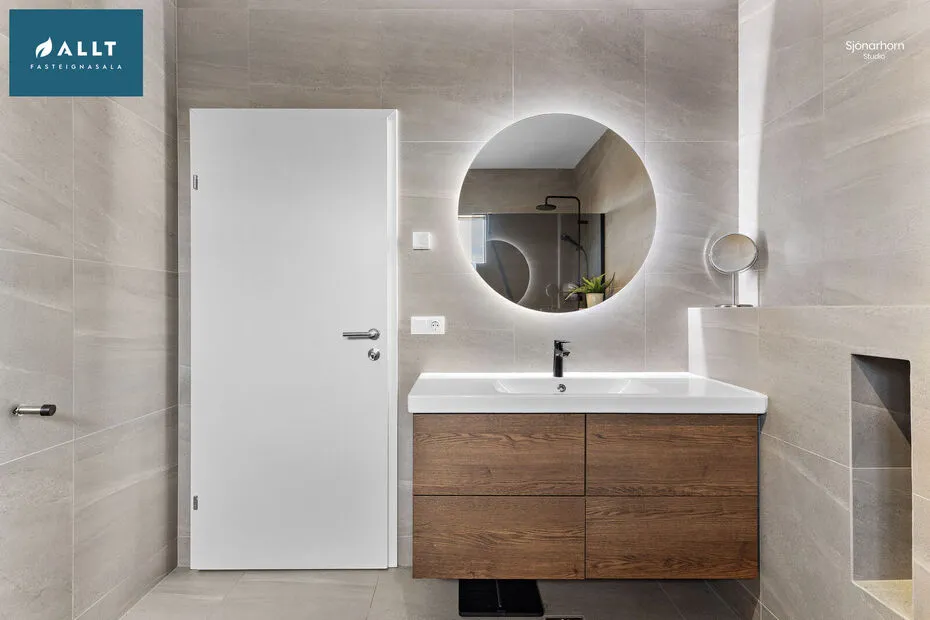 Maison 5 pièces à Sandgerði