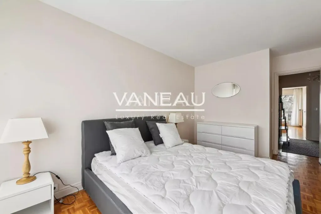 Chambres - Appartement meublé avec balcon à Paris XIIIe