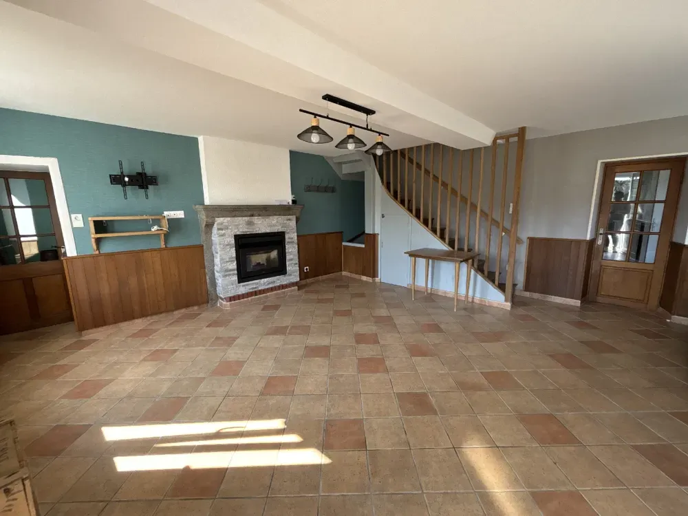 Elutuba - Charming Renovated House near La Roche d'Oêtre