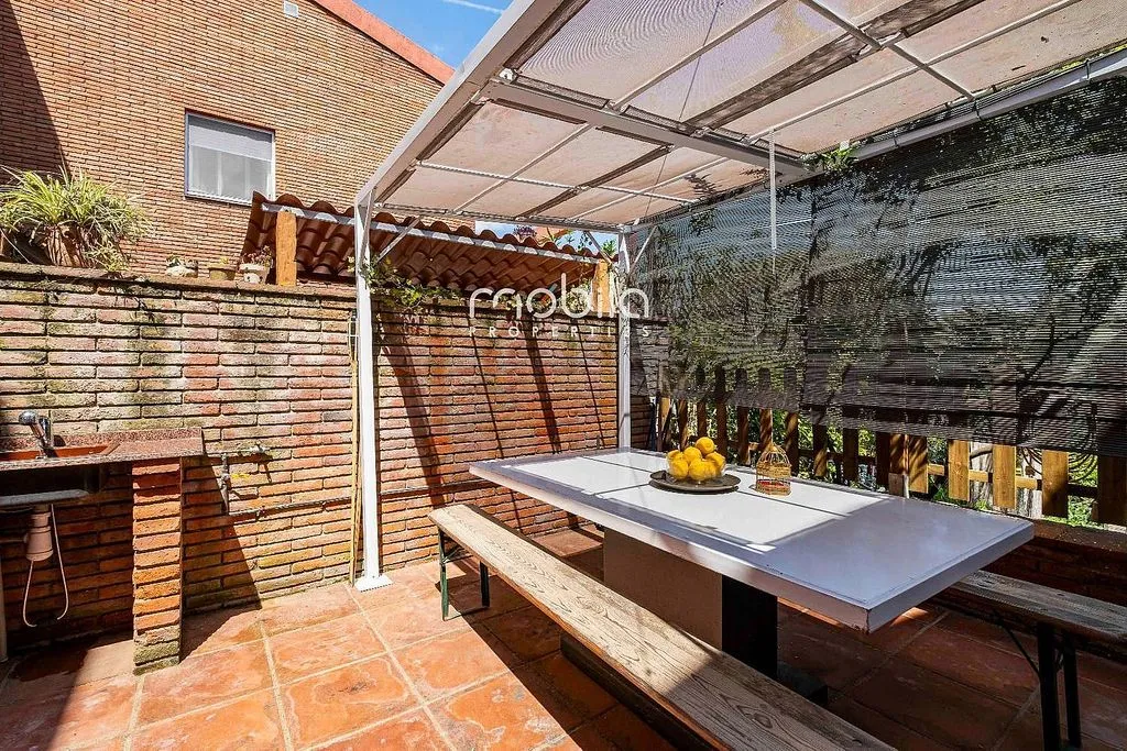 Terrasse - Contemporary House with Pool in Bellaterra