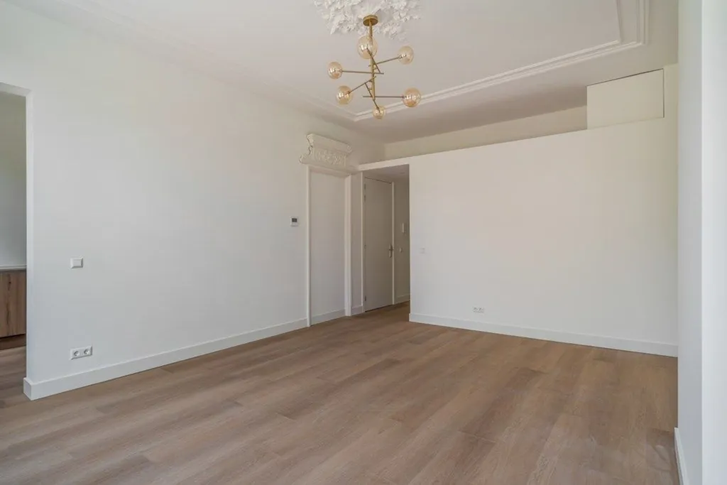 Pièces - Renovated Apartment with Balcony in The Hague