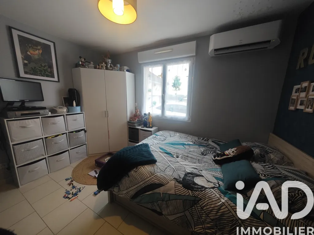 Magamistoad - Contemporary Villa with Pool in Avant-lès-Marcilly